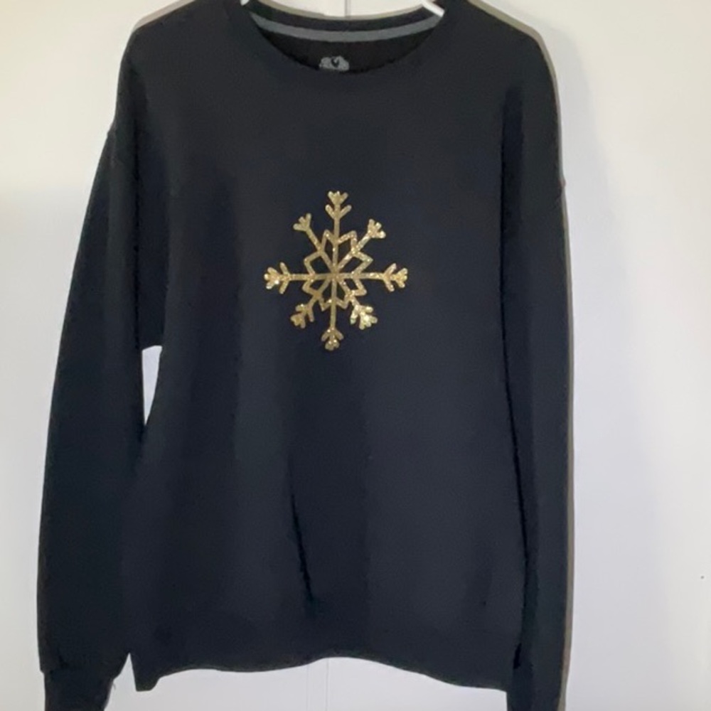 Fruit of the Loom Black and Gold Crewneck Sweatshirt